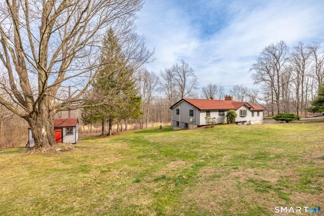 481 Gaylord Mountain Road, Hamden, CT 06518