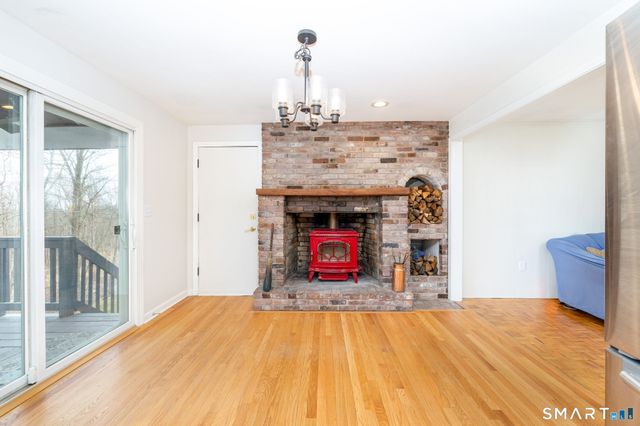 481 Gaylord Mountain Road, Hamden, CT 06518