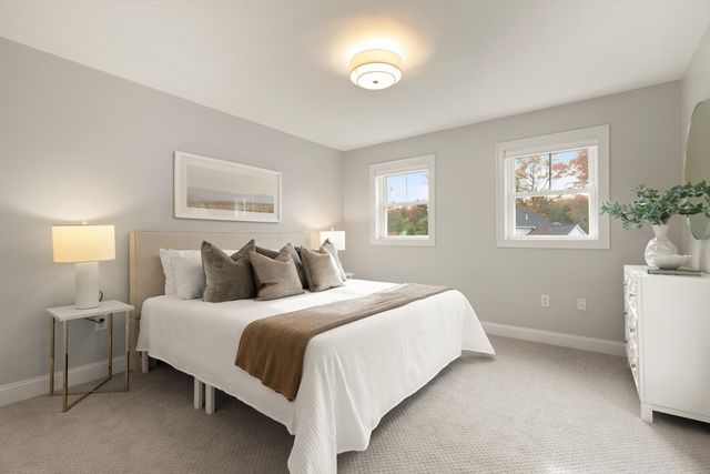 7 Barracks Road 7, Hudson, MA 01749