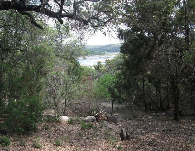 18113 Gregg Bluff RD, Jonestown, TX 78645