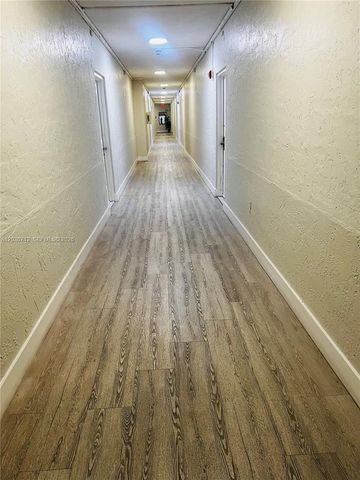 17570 Atlantic Boulevard 206, Sunny Isles Beach, FL 33160