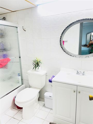17570 Atlantic Boulevard 206, Sunny Isles Beach, FL 33160
