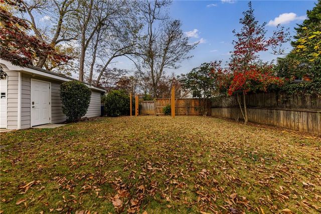 654 Cresthill NE Avenue, Atlanta, GA 30306