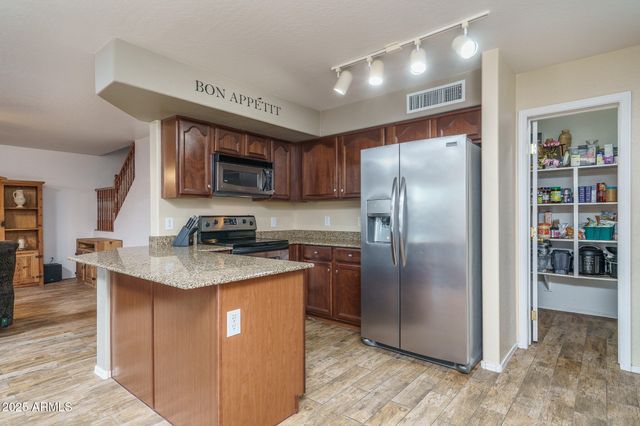 17224 W STATLER Street, Surprise, AZ 85388