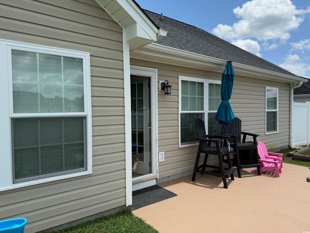 429 Oakham Dr., Conway, SC 29526