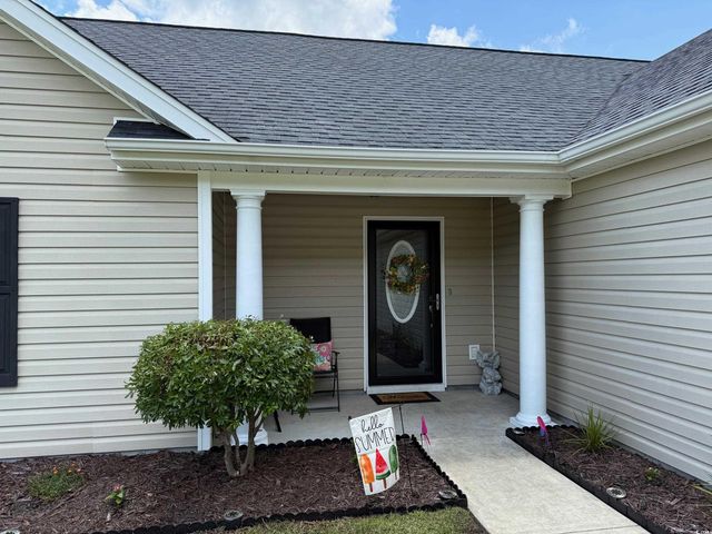 429 Oakham Dr., Conway, SC 29526