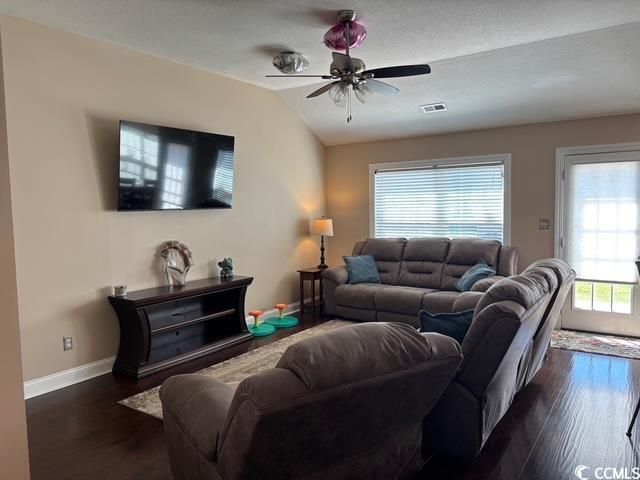 429 Oakham Dr., Conway, SC 29526