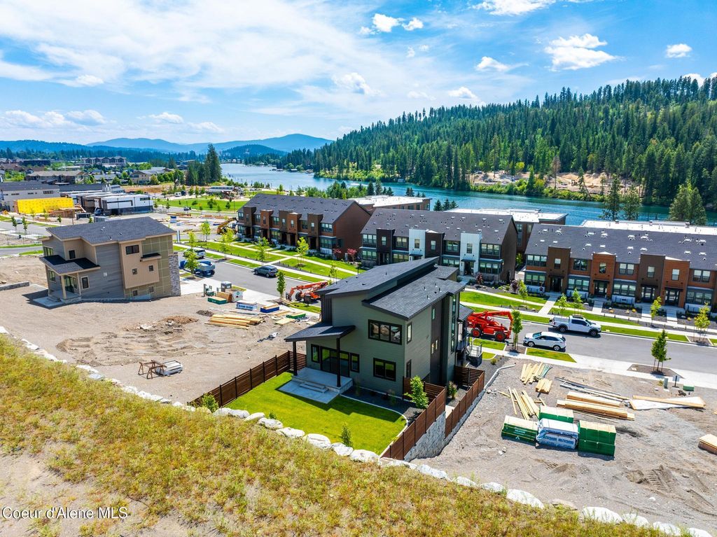 2671 W Lumber Ln, Coeur d'Alene, ID 83814 photo 7