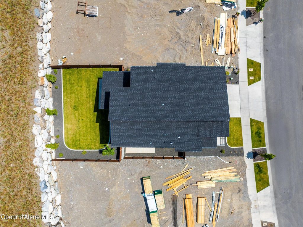 2671 W Lumber Ln, Coeur d'Alene, ID 83814 photo 9