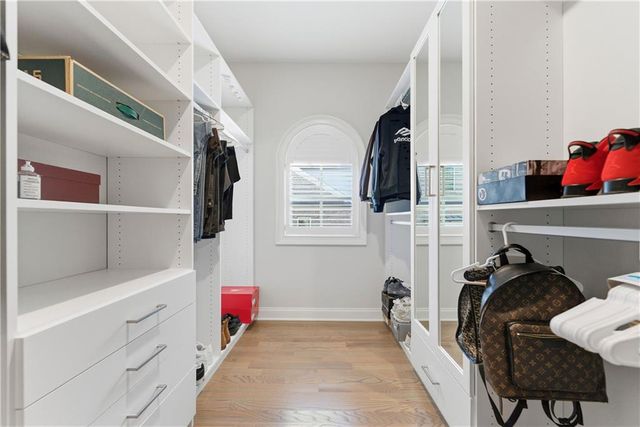 2131 Bellrick Road NW, Atlanta, GA 30318