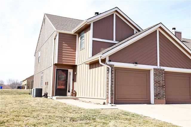 520 NE Knox Street D, Blue Springs, MO 64014