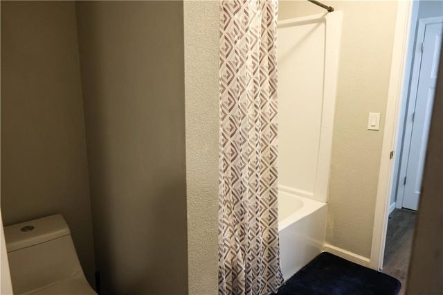 520 NE Knox Street D, Blue Springs, MO 64014