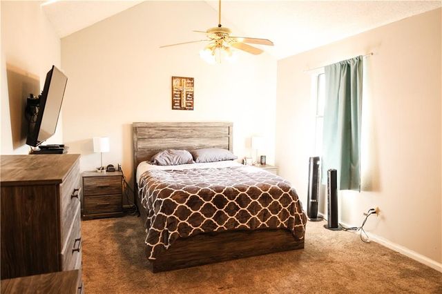 520 NE Knox Street D, Blue Springs, MO 64014