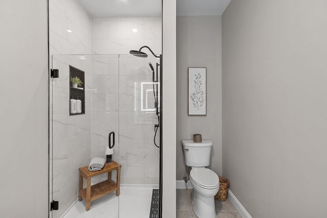 10100 S Willow St Unit 209, Manchester, NH 03103