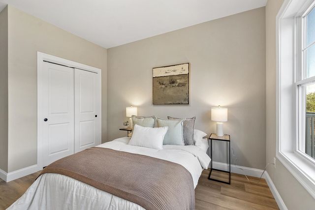 10100 S Willow St Unit 209, Manchester, NH 03103