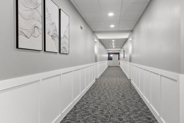 10100 S Willow St Unit 209, Manchester, NH 03103