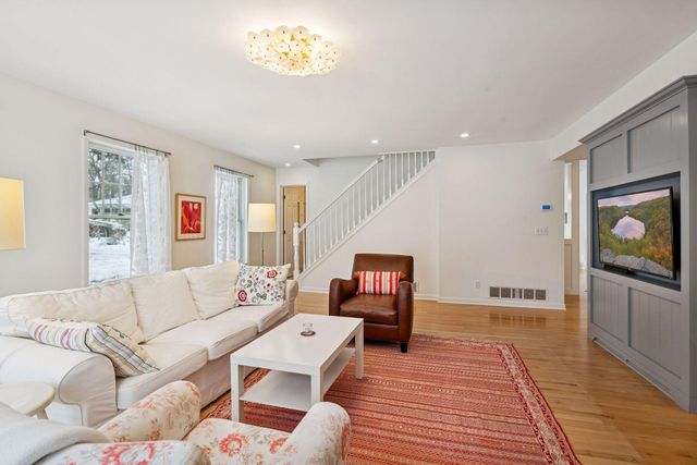 4111 Morningside Road, Edina, MN 55416