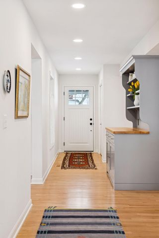 4111 Morningside Road, Edina, MN 55416