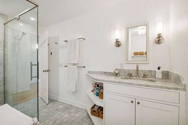 4111 Morningside Road, Edina, MN 55416