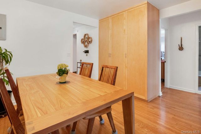 445 W 240th Street 6A, Bronx, NY 10463