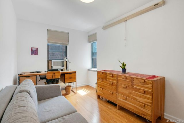 445 W 240th Street 6A, Bronx, NY 10463