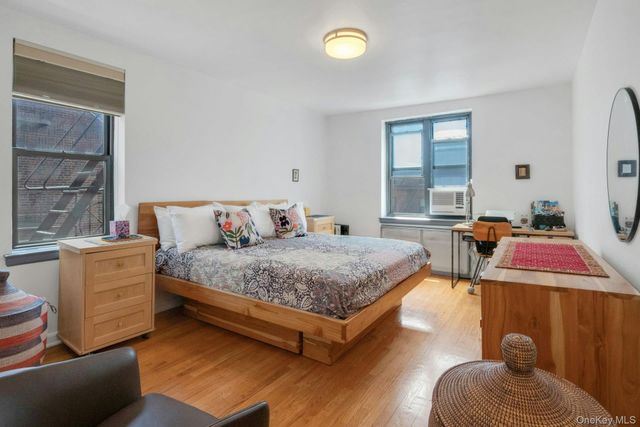 445 W 240th Street 6A, Bronx, NY 10463