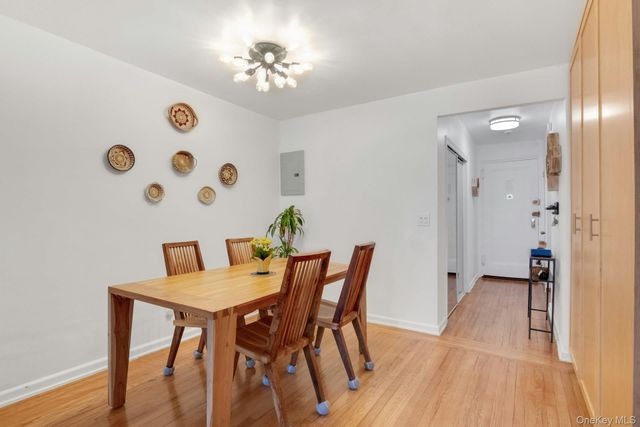 445 W 240th Street 6A, Bronx, NY 10463