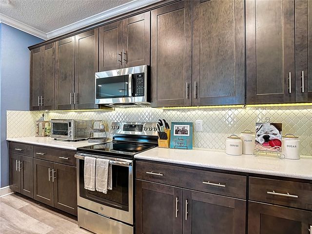 30980 JAZZ LEAF PLACE, San Antonio, FL 33576