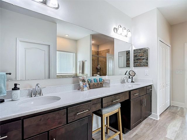 30980 JAZZ LEAF PLACE, San Antonio, FL 33576