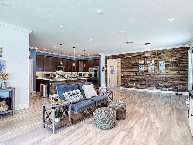 30980 JAZZ LEAF PLACE, San Antonio, FL 33576