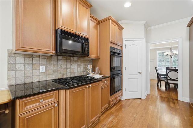 118 Holly Reserve Parkway, Canton, GA 30114
