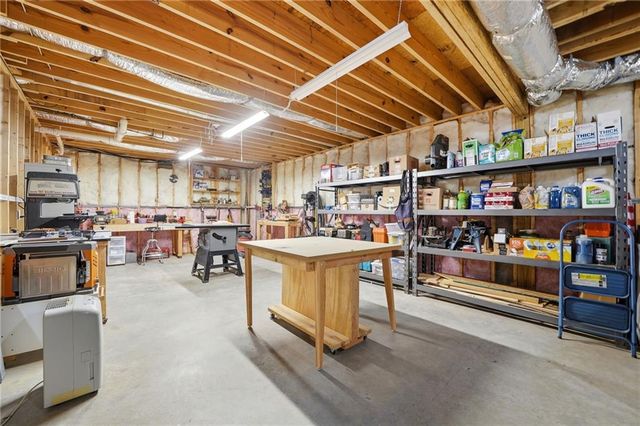 118 Holly Reserve Parkway, Canton, GA 30114