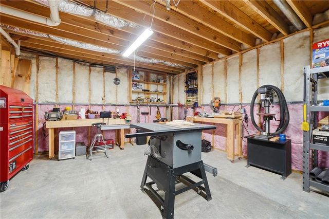 118 Holly Reserve Parkway, Canton, GA 30114