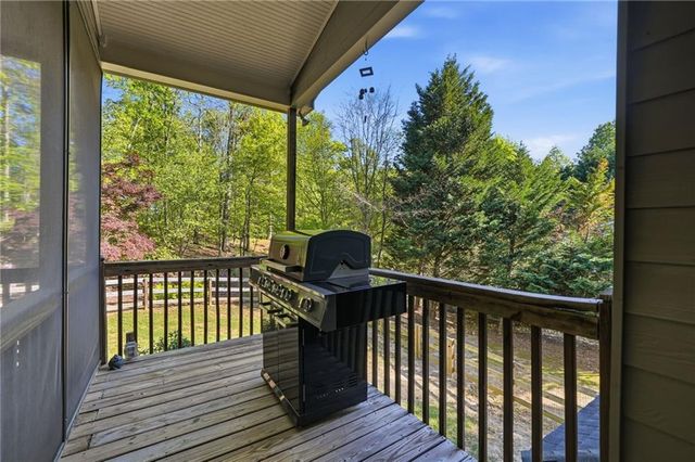 118 Holly Reserve Parkway, Canton, GA 30114
