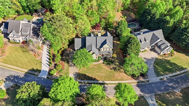 118 Holly Reserve Parkway, Canton, GA 30114