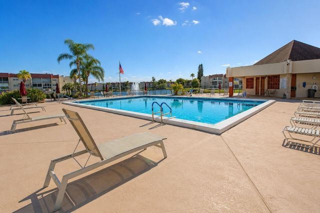 2750 W Sunrise Lakes Drive W 112, Sunrise, FL 33322