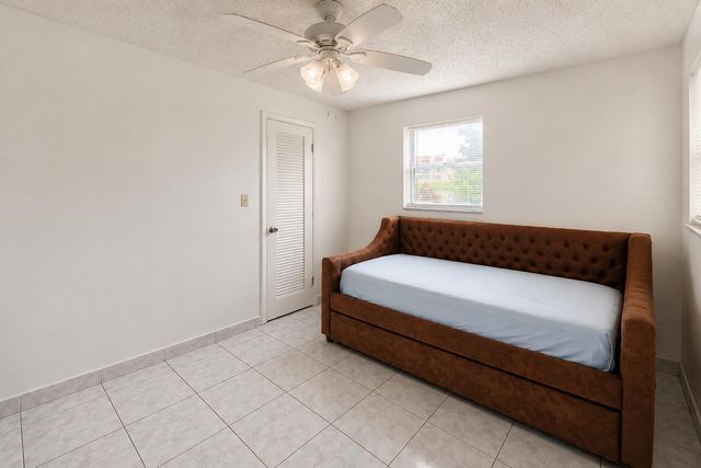 2750 W Sunrise Lakes Drive W 112, Sunrise, FL 33322