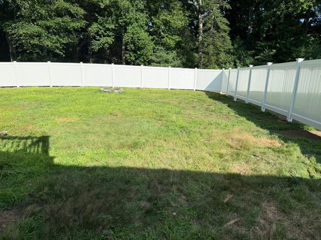 44 Topsfield Cir, Shrewsbury, MA 01545