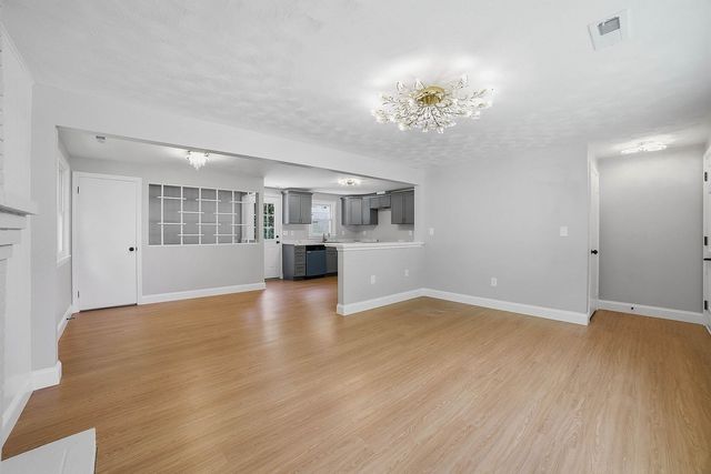 44 Topsfield Cir, Shrewsbury, MA 01545