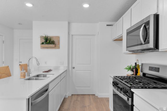 4603 N MCKECHNIE WAY, Lehi, UT 84048