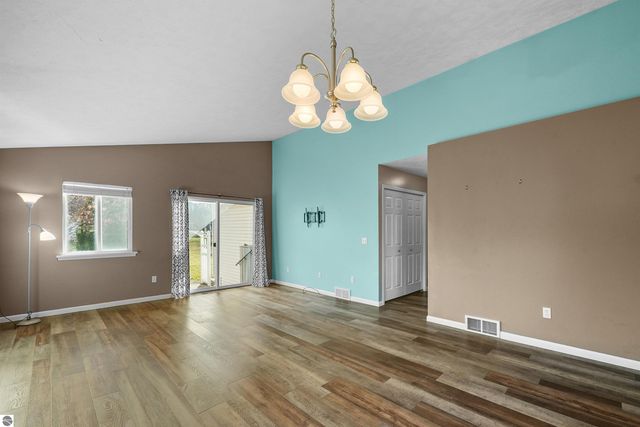 4548 Choice Circle, Traverse City, MI 49685