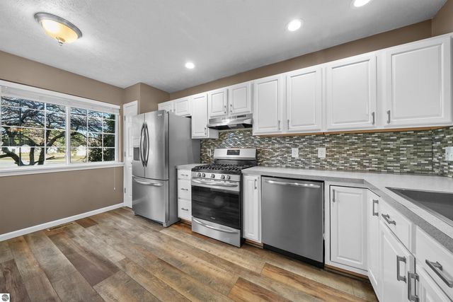 4548 Choice Circle, Traverse City, MI 49685