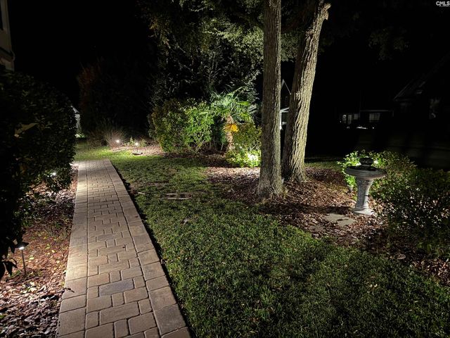 2 Beacon Point Court, Irmo, SC 29063