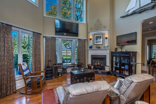 2 Beacon Point Court, Irmo, SC 29063