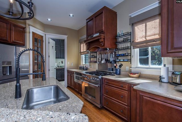 2 Beacon Point Court, Irmo, SC 29063