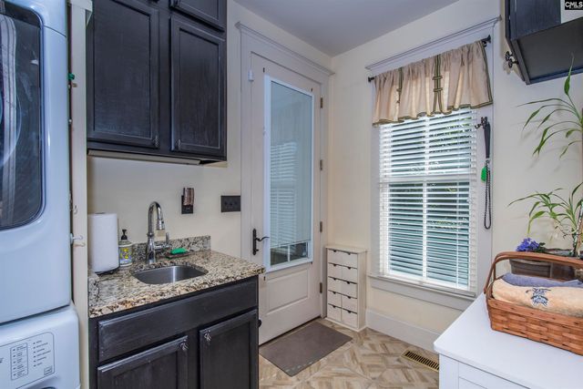 2 Beacon Point Court, Irmo, SC 29063