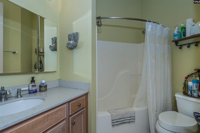 2 Beacon Point Court, Irmo, SC 29063