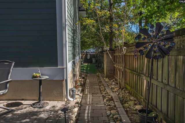 2 Beacon Point Court, Irmo, SC 29063