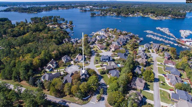 2 Beacon Point Court, Irmo, SC 29063