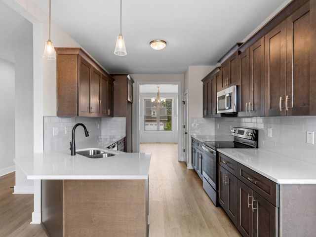 124 Cottage Ln, Clarksville, TN 37043